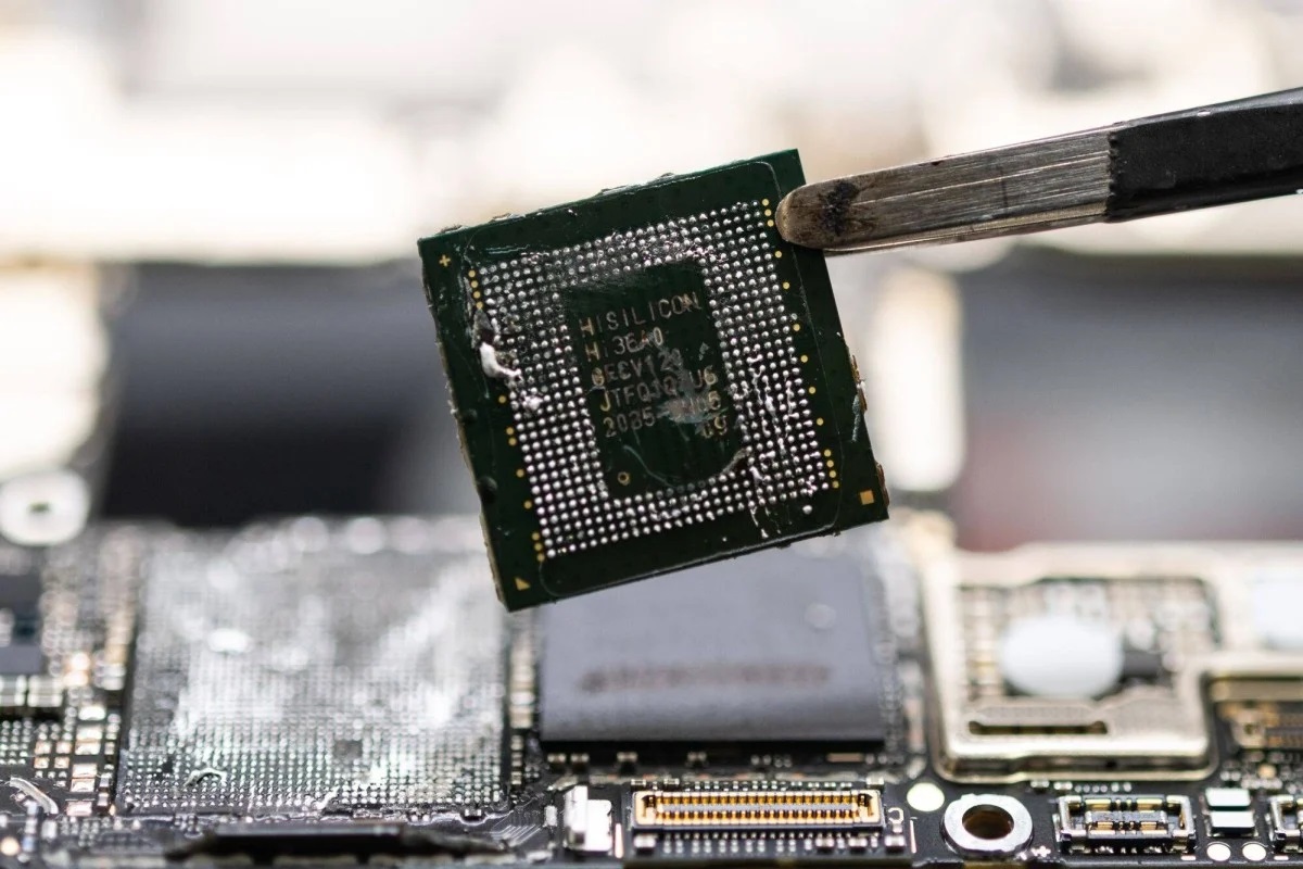 Huawei is using remaining Kirin 9000 supply in affordable devices