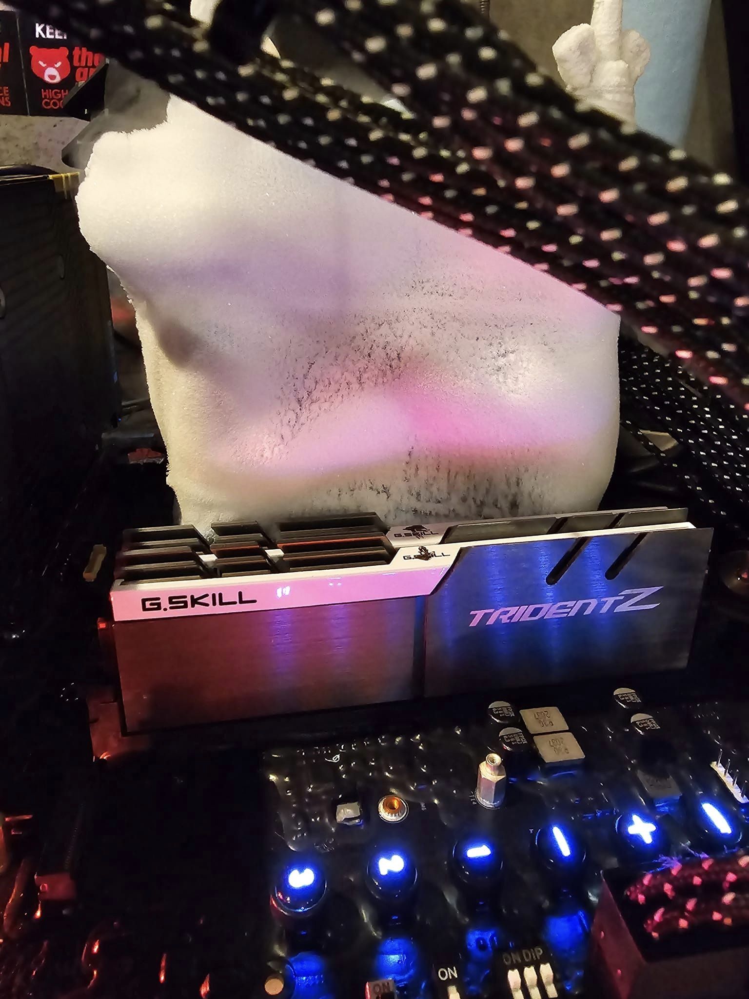Intel Core i9-11900K With DDR4 Memory Dethrones Core i9-14900KS With DDR5 Memory In PYPrime Latency Benchmark World Record 1