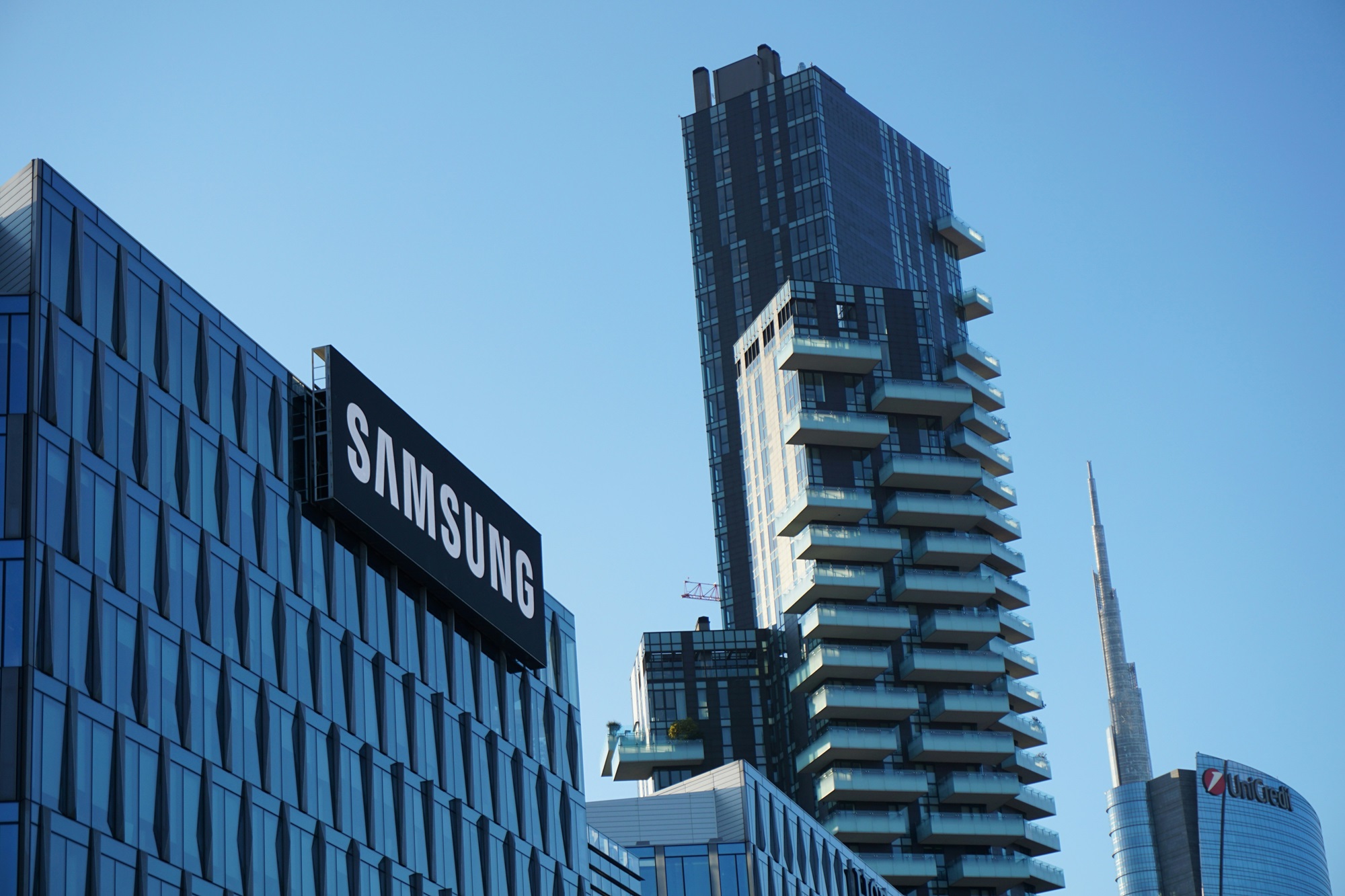 Samsung Managed to Sell 3 Billion Phones in the Last Decade, Beating Apple and the Rest of the Competition