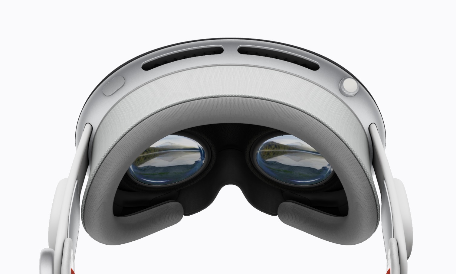 Work on the Apple Vision Pro 2 reportedly suspended
