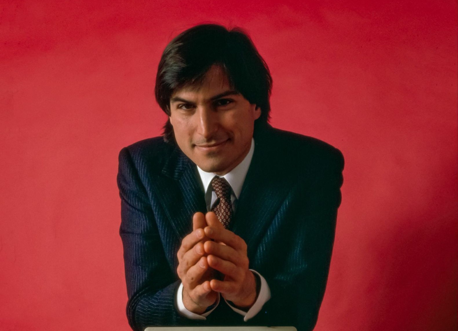 Steve Jobs' 1984 suit is being auctioned