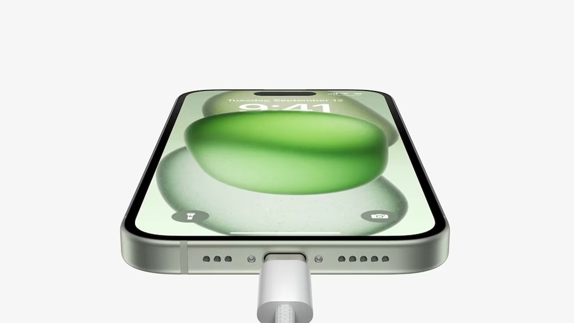 All iPhone 16 models support fast charging up to 45W using a wired connection