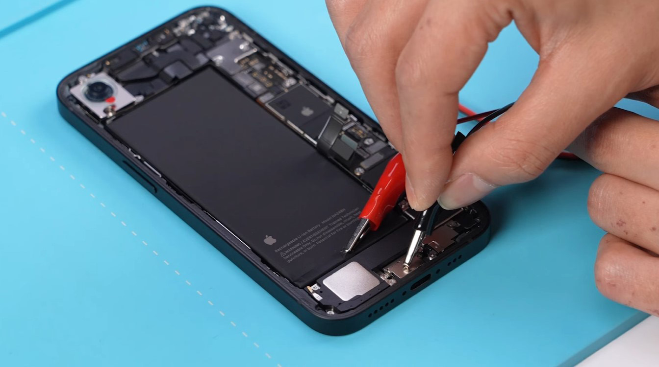 iPhone 16e battery removal process is as seamless as they come