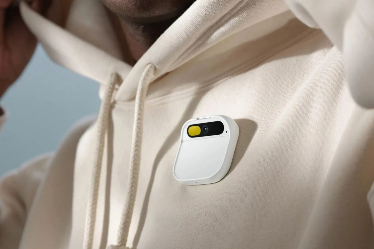 Humane Ai Pin is now an OpenPin open-source project taht allows you to run the device again