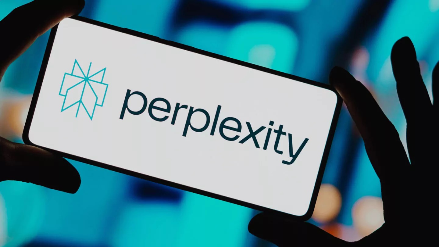 Apple executives are discussing the possibility of acquiring Perplexity