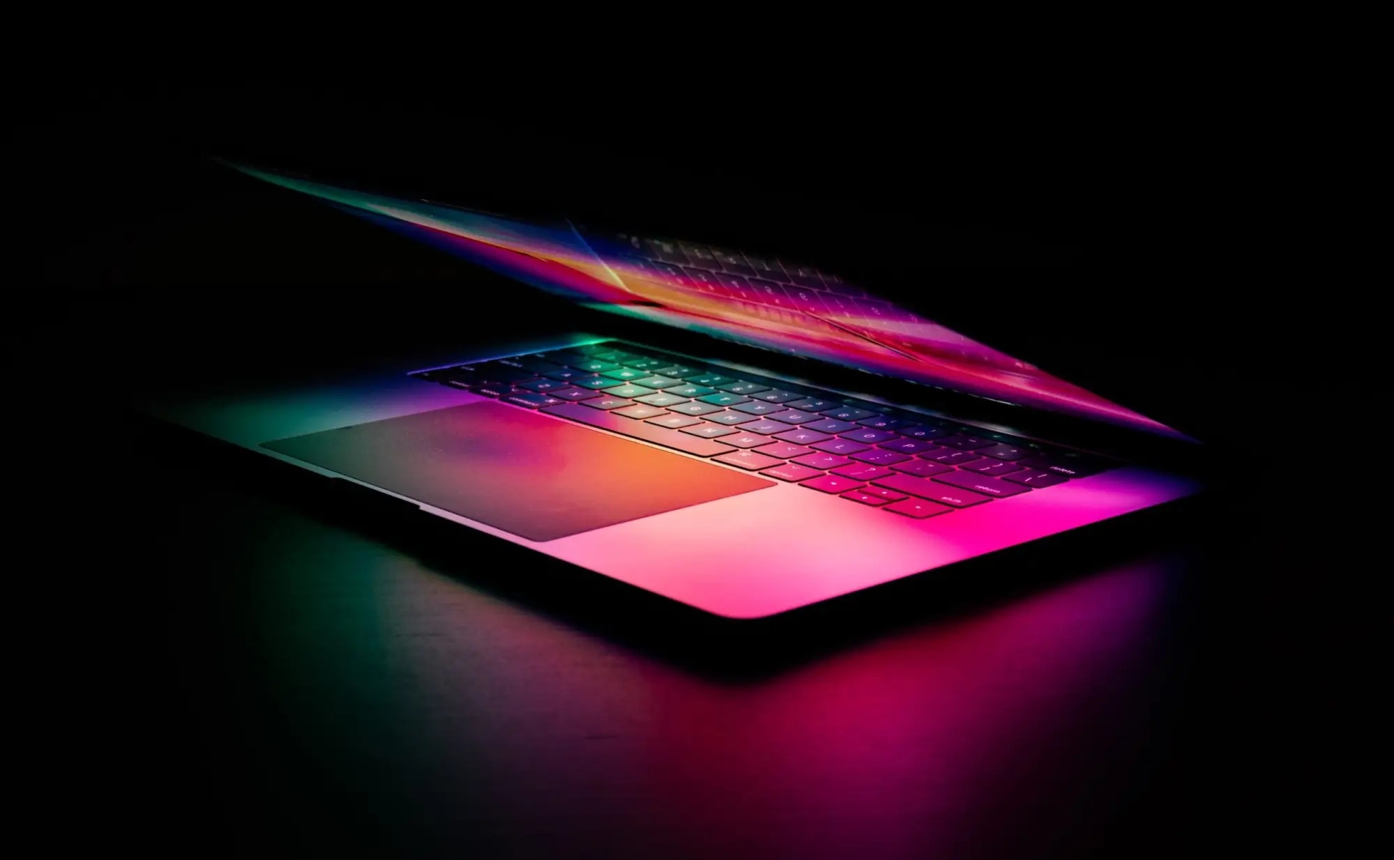 Samsung has started mass production of the OLED expected to be used in the M6 MacBook Pro