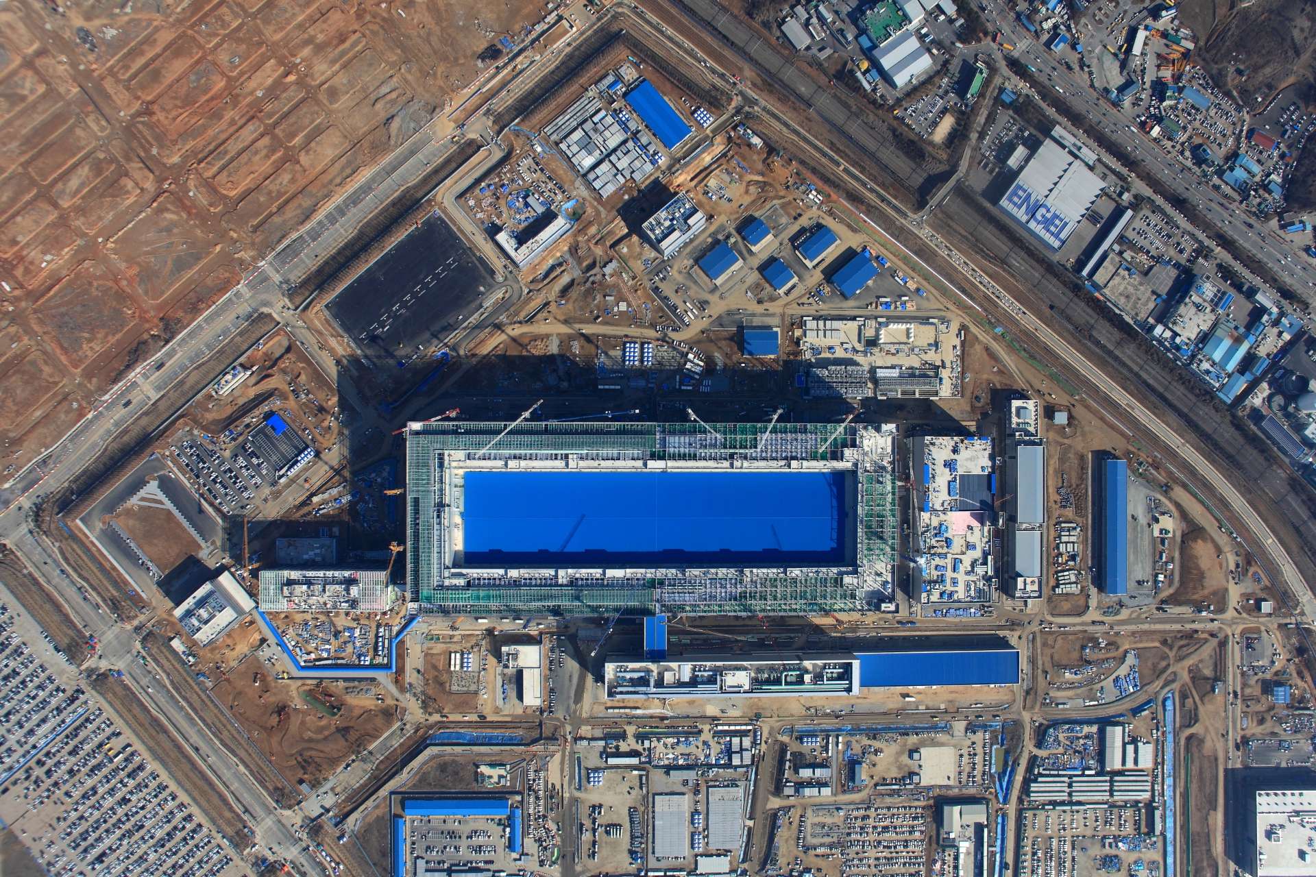 Samsung's foundry business' utilization rate has touched 60 percent