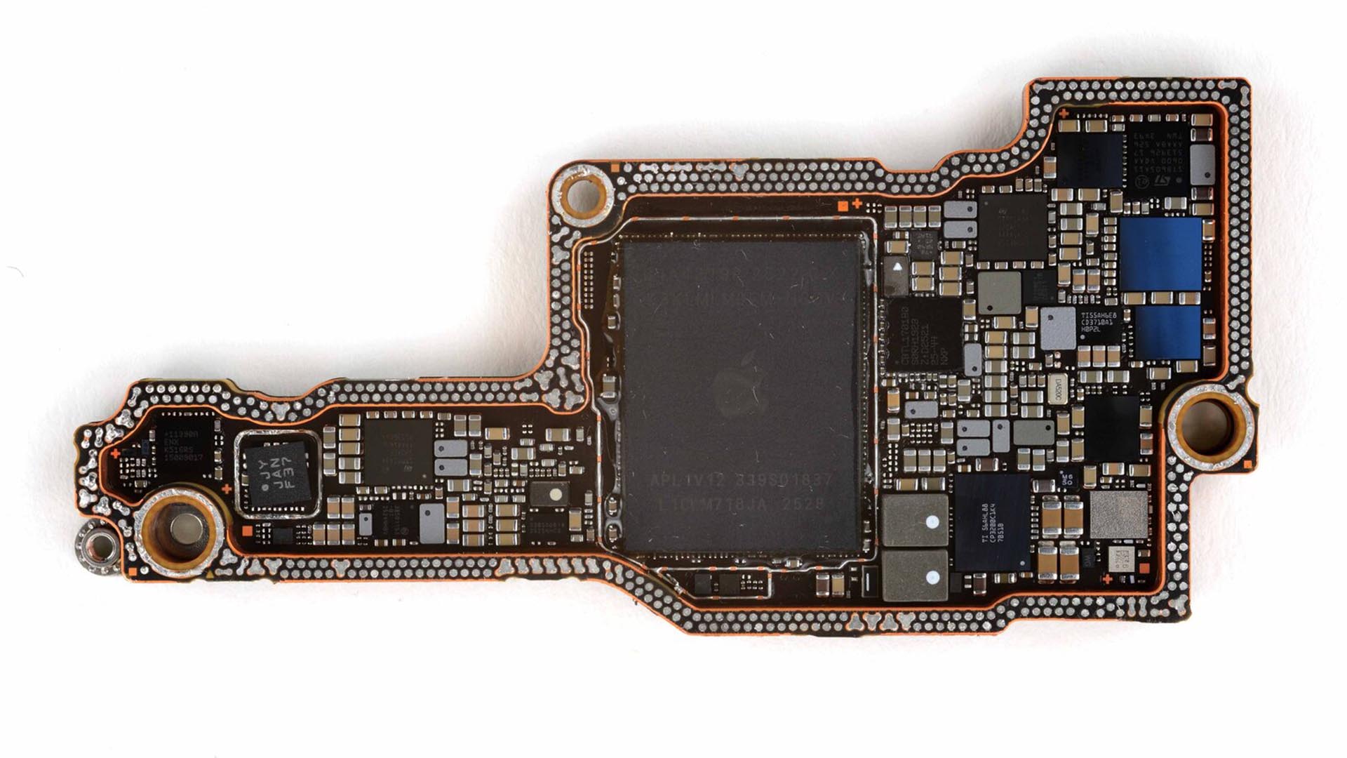 Check out these high-resolution iPhone 18 Pro logic board pictures showing the A20 Pro